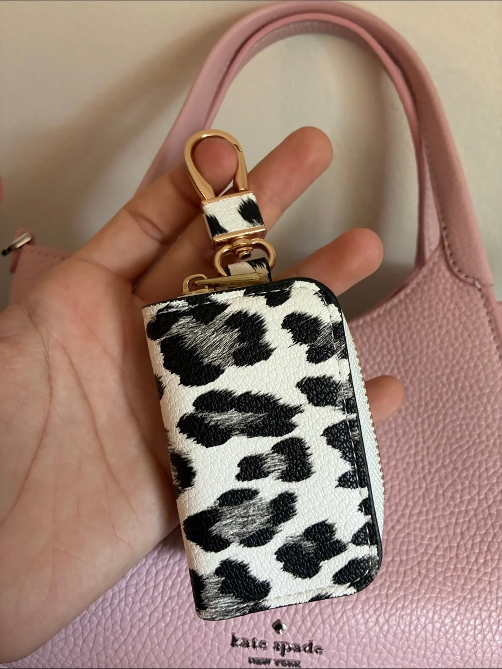 Black & White Leopard Print Key Clip Pouch